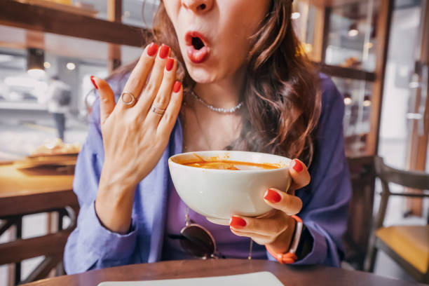 itchy roof of mouth due to spicy foods